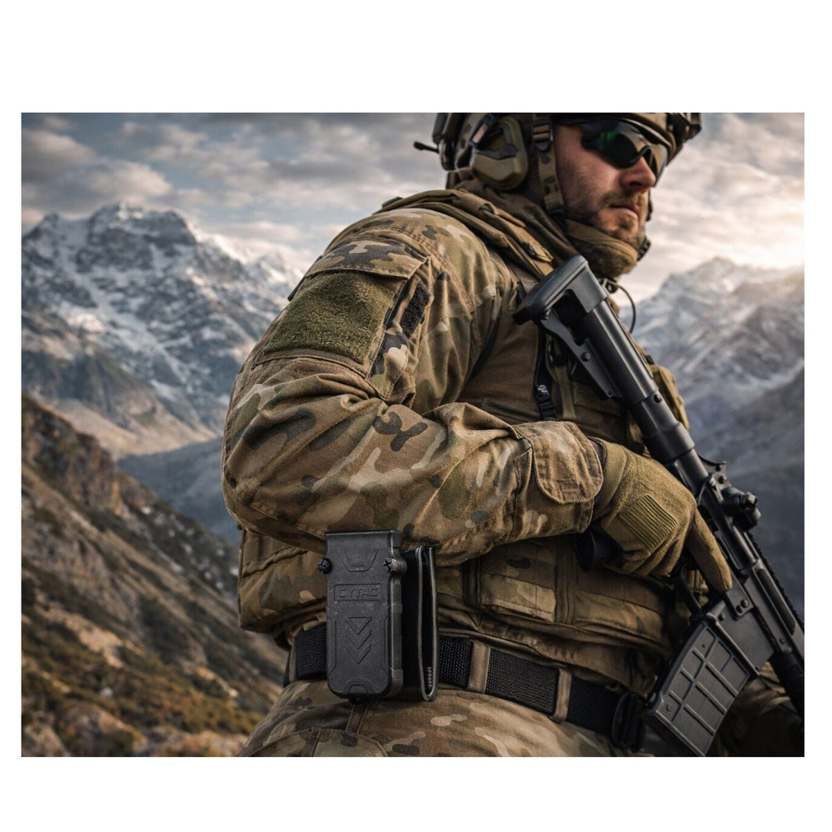 Porta cargador individual CYTAC universal para 9 mm en polímero rígido - foto 4