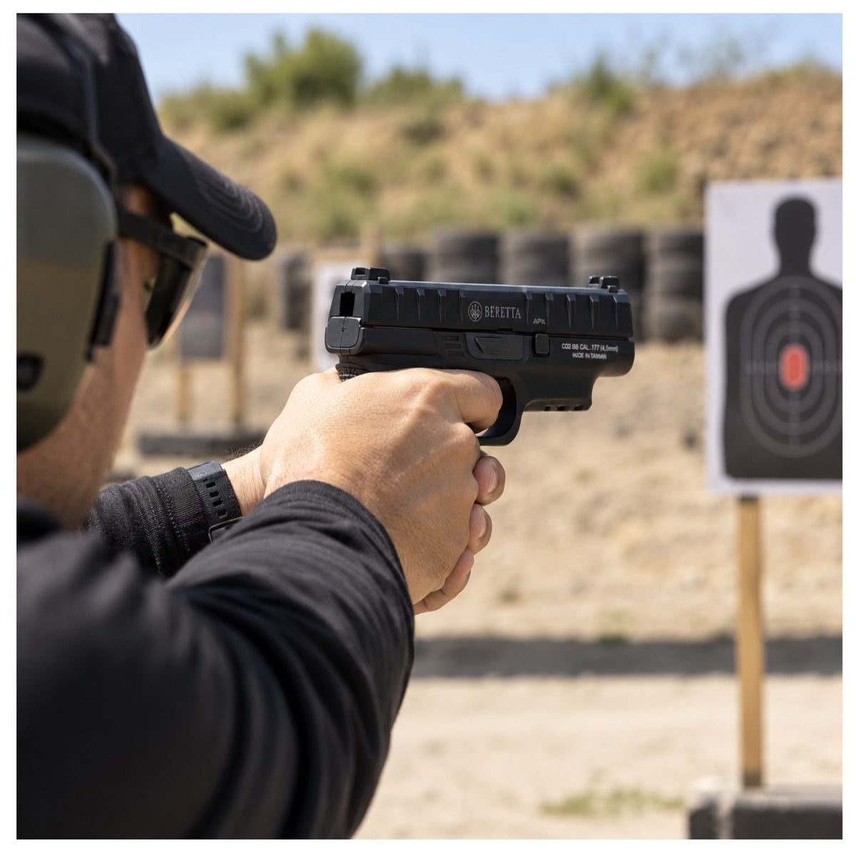 Pistola de aire Beretta APX CO2 blowback 4.5 mm con cargador de 20 BBs - foto 4