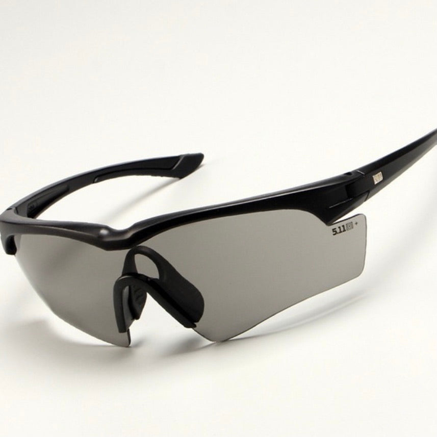 Lentes balísticos con 3 micas antiempañantes y base para graduación - foto 5