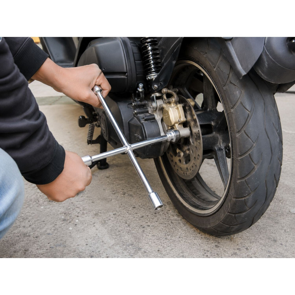 Llave de cruz compacta de 4 medidas para moto y auto - foto 4