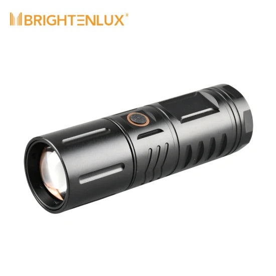 Lámpara LED con power bank y resistencia al agua - foto 4
