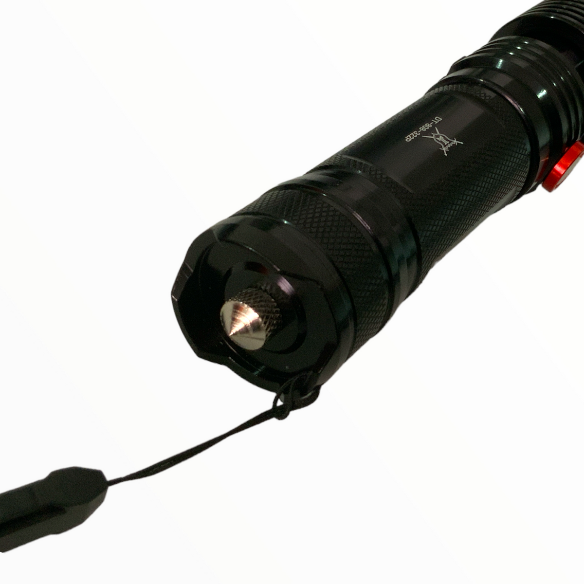 Linterna LED P50 de 5000 lúmenes con cono rojo y rompe vidrios DT322P - foto 4