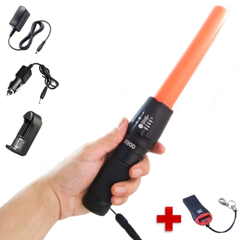 Linterna táctica recargable 3000 lúmenes con zoom y cono de señalización (X900) - foto 2