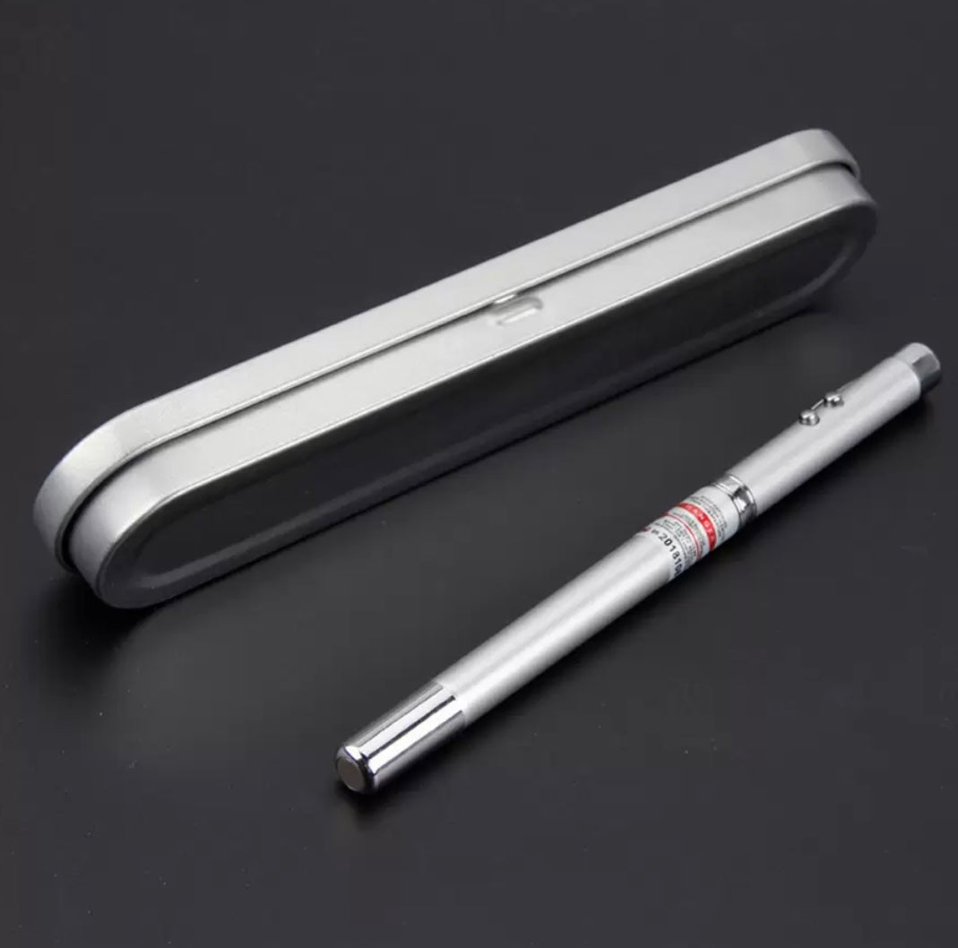 Pluma 4 en 1 con apuntador láser rojo, lámpara LED e imán NV068 - foto 4