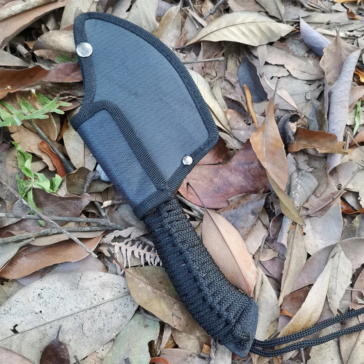 Hacha con mango de paracord, modelo JF724 - foto 3