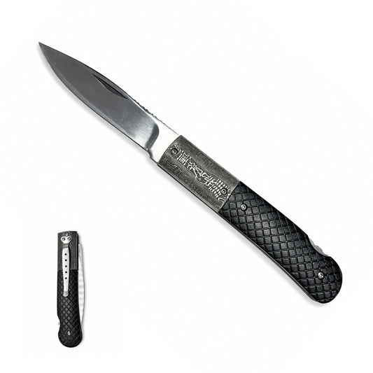Navaja plegable táctica con mango texturizado y clip