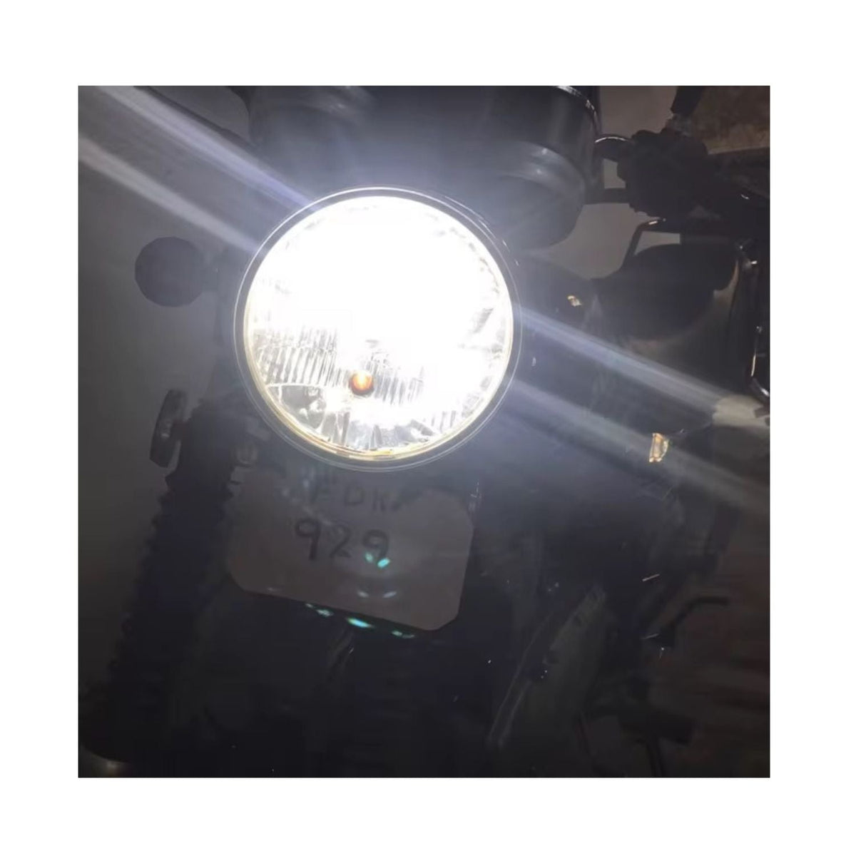 Foco LED H4 de 12V y 24V para moto, luz blanca fría 6000K - foto 4