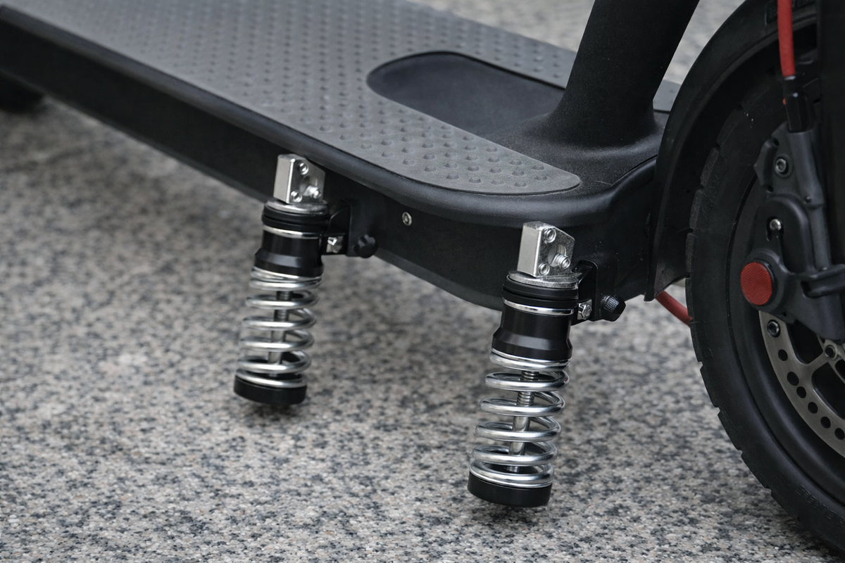 Par de posapiés con resorte para scooter, aleación de aluminio - foto 5