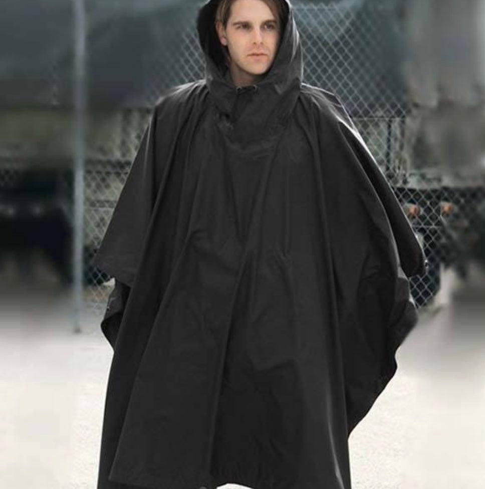 Capa impermeable con botones y correa ajustable SN076