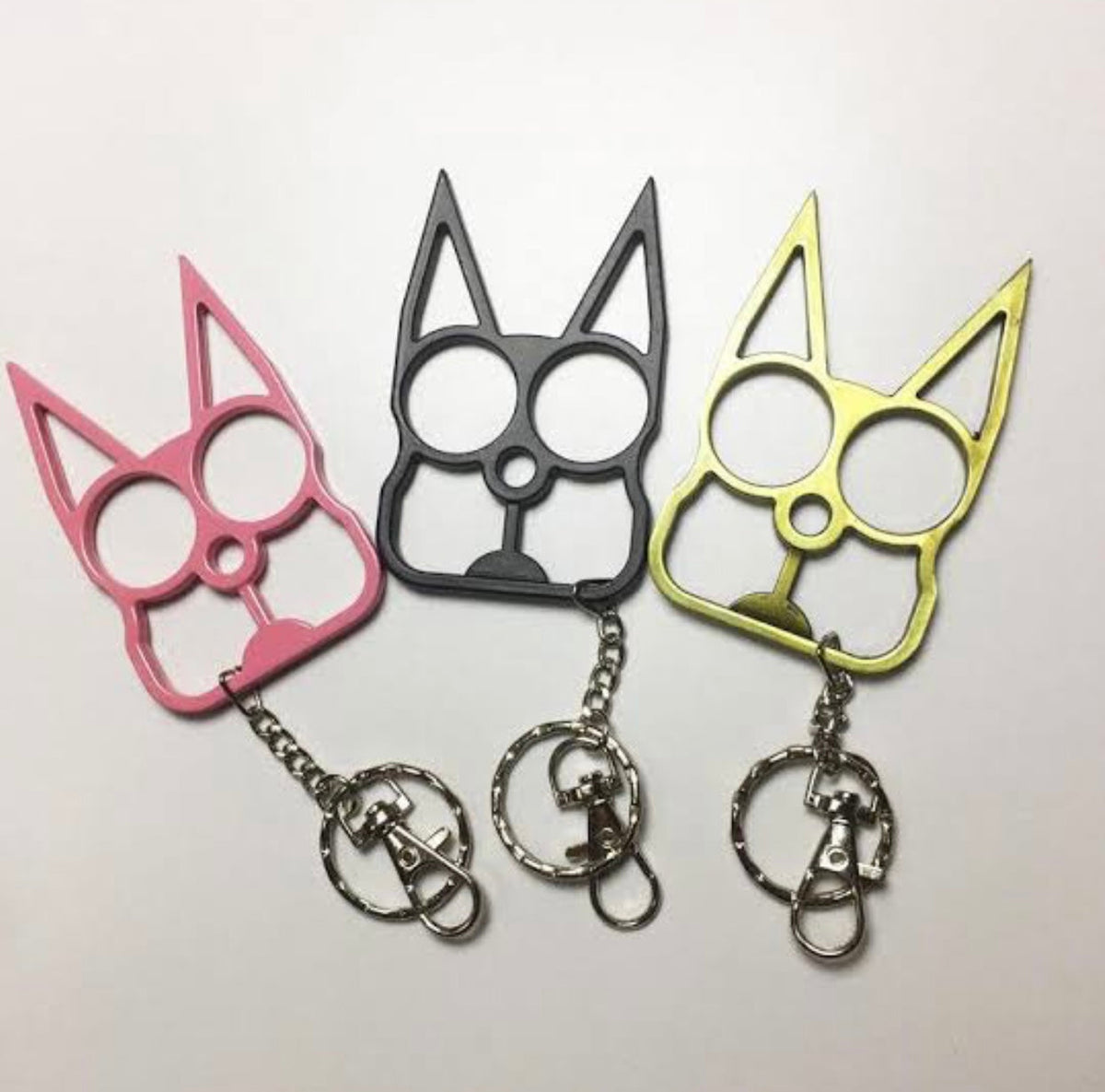 Accesorio de seguridad personal gato con picos, modelo SN086