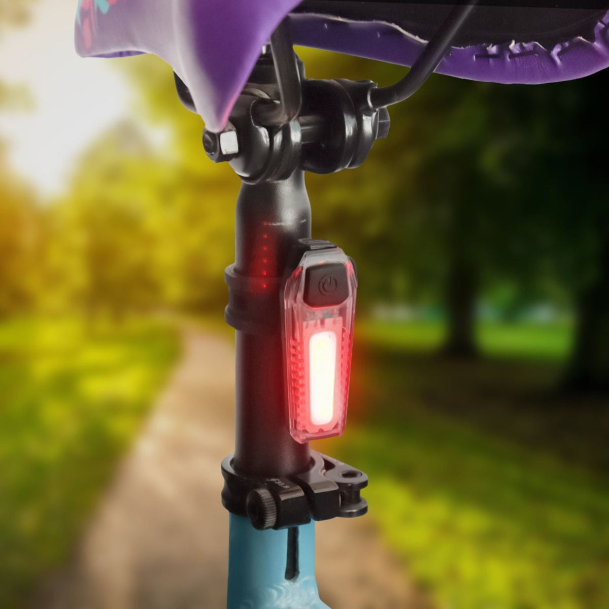 Luz trasera recargable para bici con efecto patrulla T1608AC - foto 5