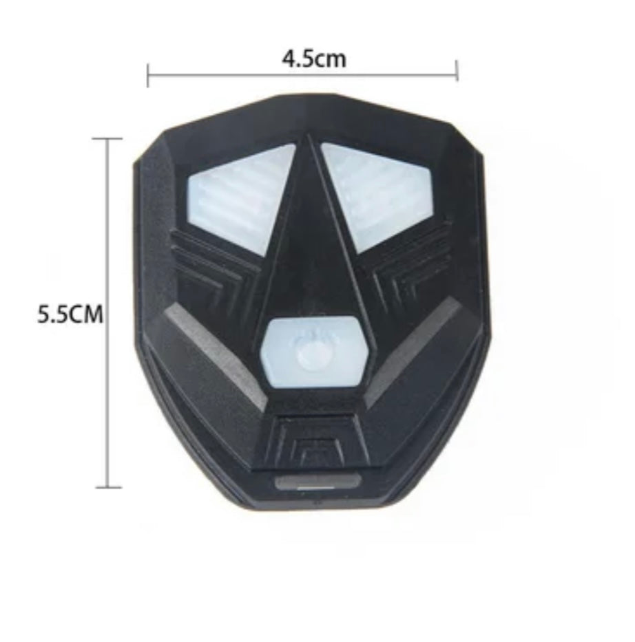 Luz trasera LED para bicicleta con direccionales y control inalámbrico T5508 - foto 5