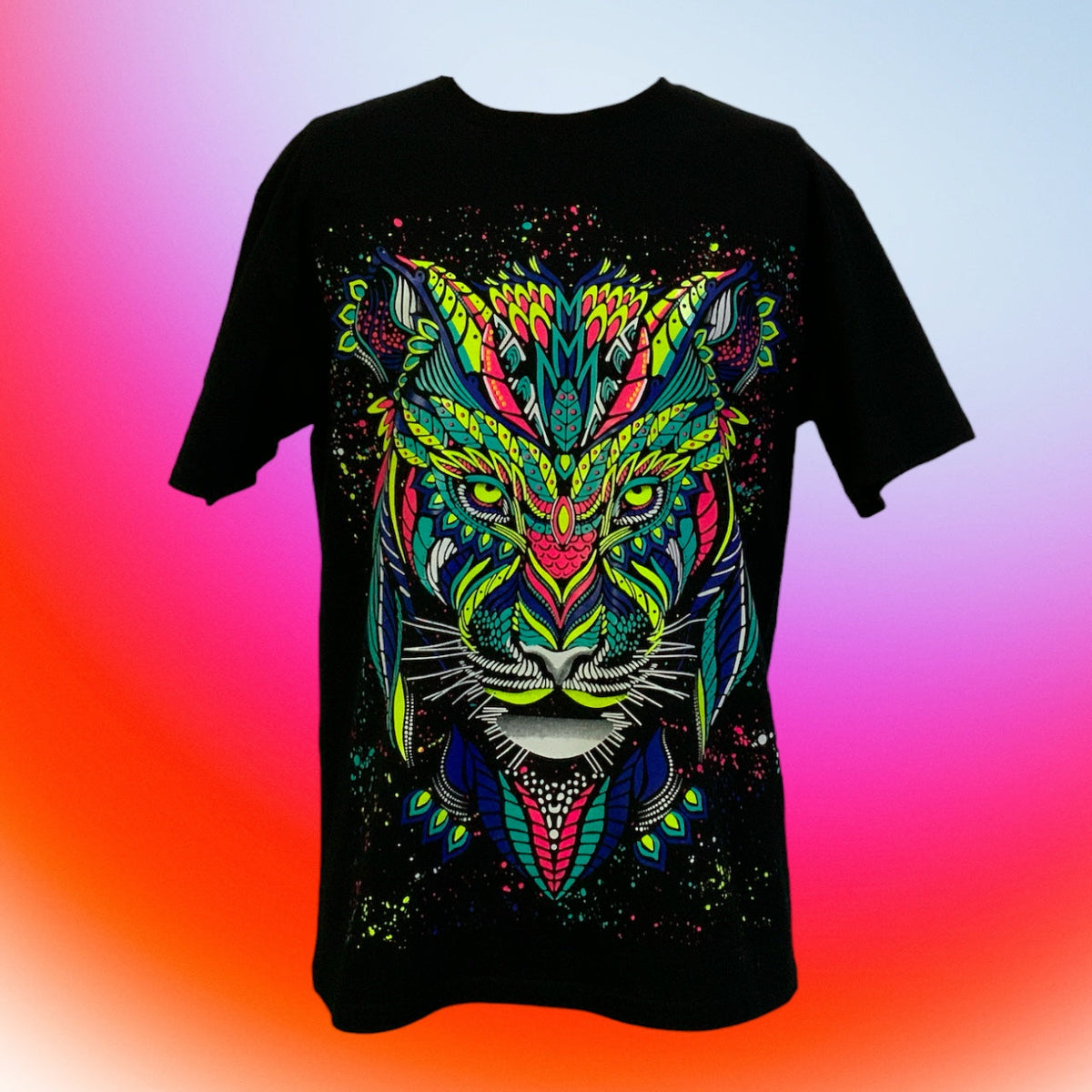 Playera efecto neón para luz negra, estampado liso, con pulsera - foto 3