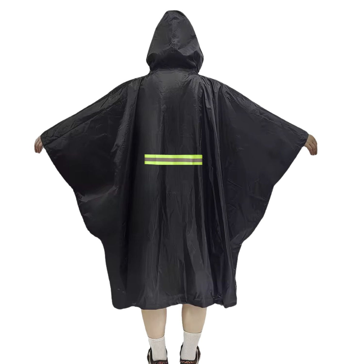 Poncho impermeable negro con capucha, botones de presión y reflejantes - foto 2
