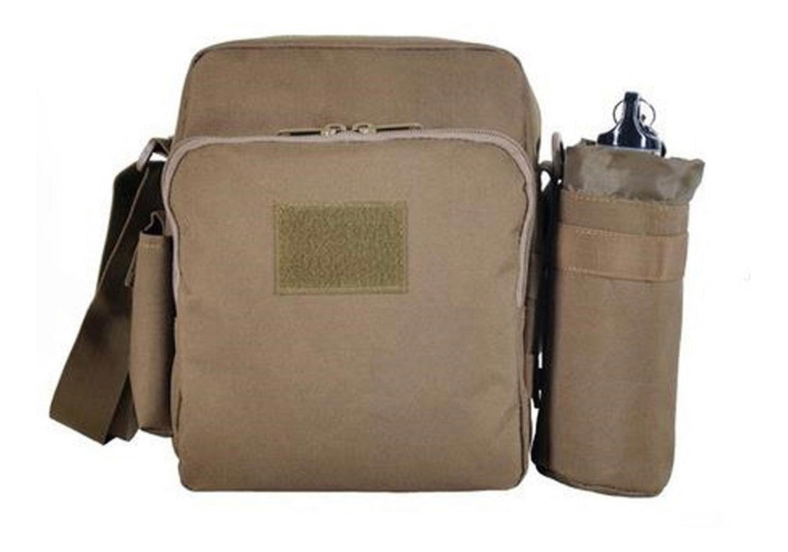 Mochila táctica inclinada con porta botella exterior de hasta 1 litro - foto 5