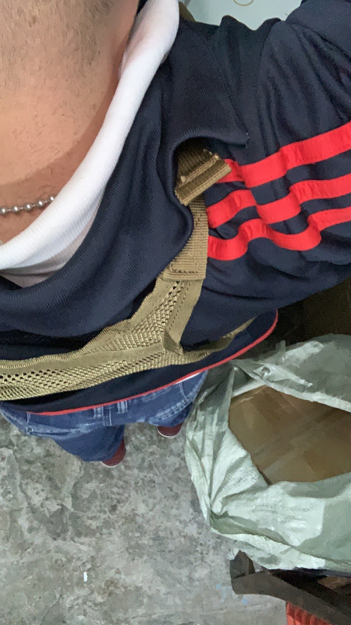 Chest bag de 5 litros WZ974 con compartimento porta arma - foto 10