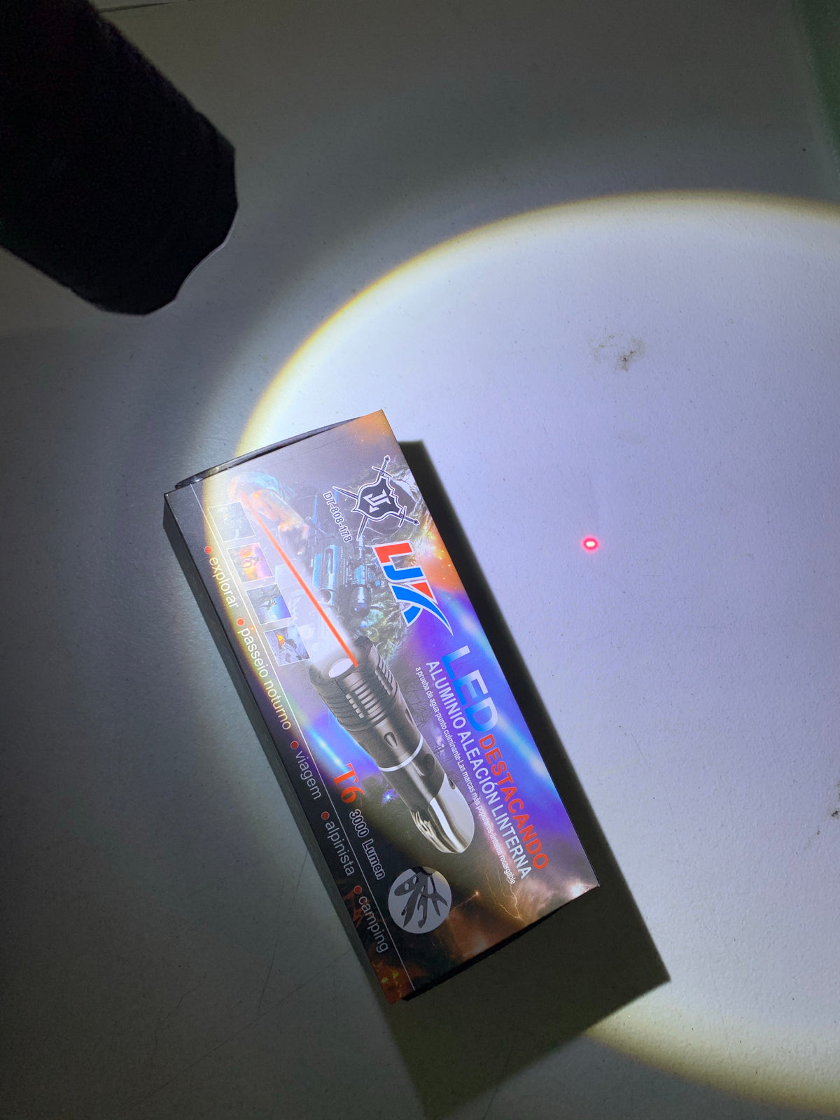 Lámpara de 3000 lúmenes con zoom y láser, tres modos DT178 - foto 7