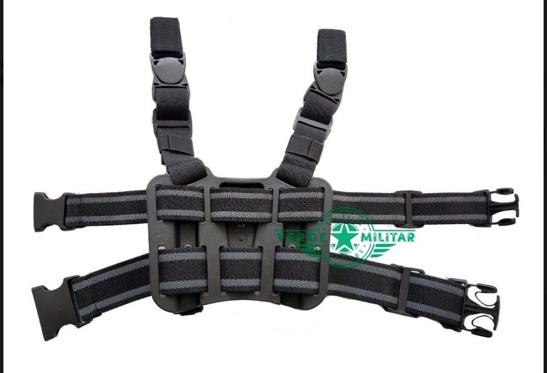 Holster de piernera rígida con portacargador y porta linterna - foto 4