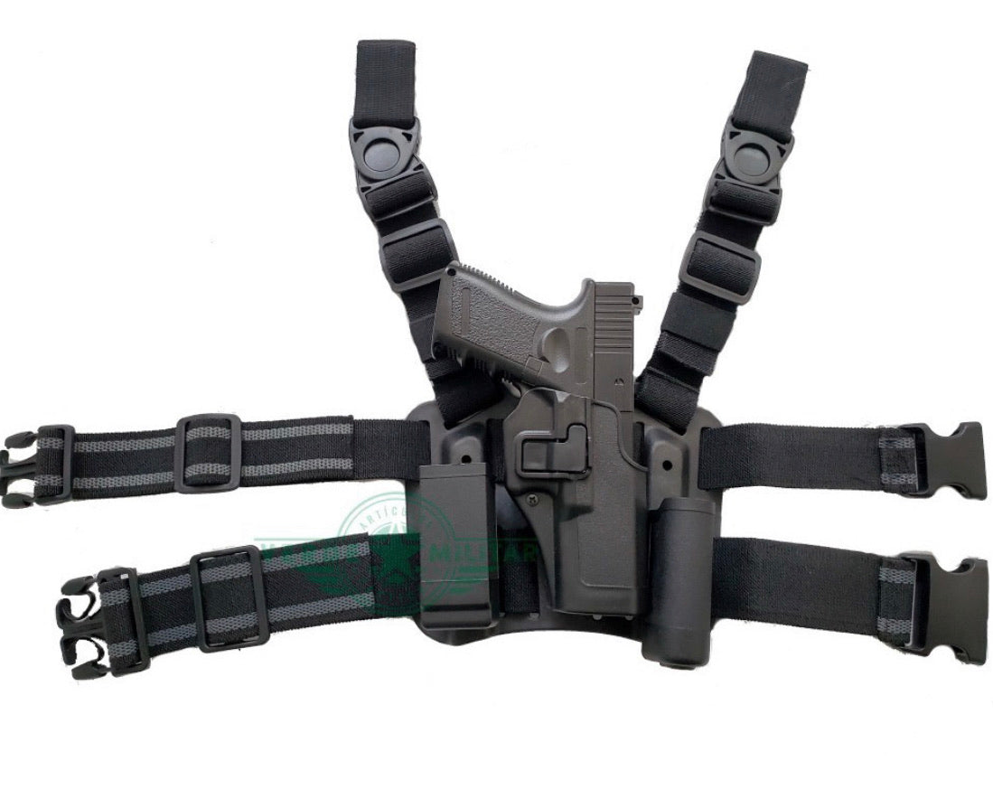 Holster de piernera rígida con portacargador y porta linterna - foto 3