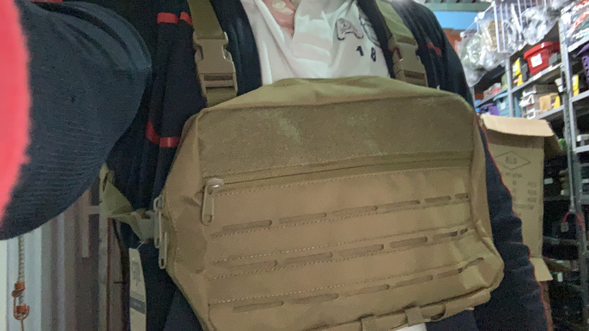 Chest bag de 5 litros WZ974 con compartimento porta arma - foto 9